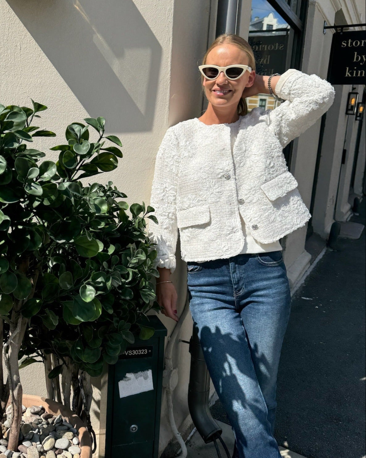 YASKAVI Jacket - Star White